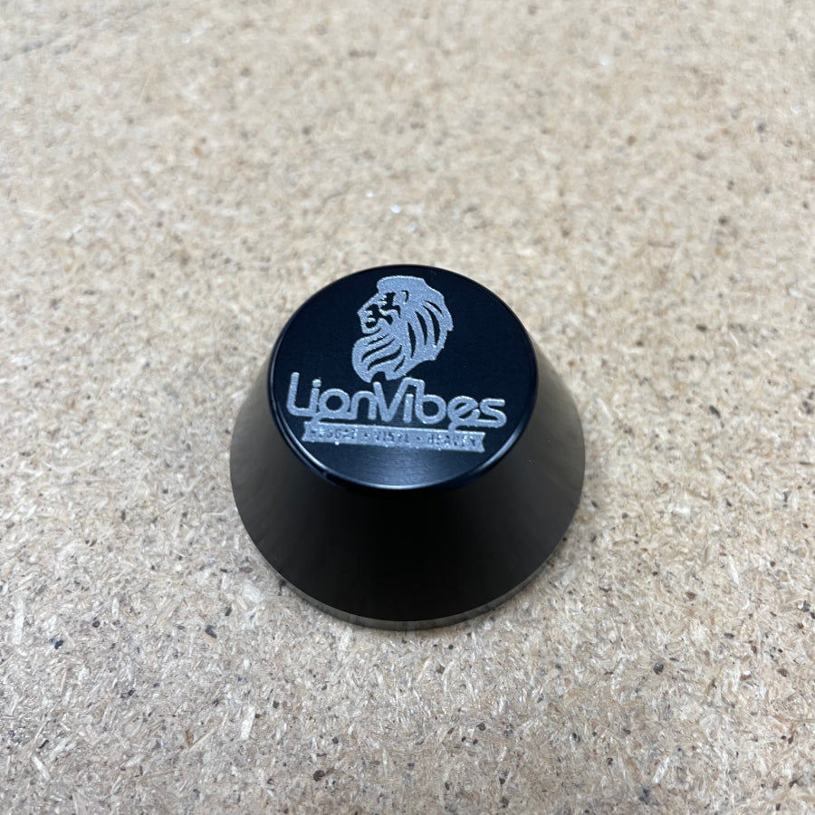 Black Lion Vibes Record Middle 45 Adaptor