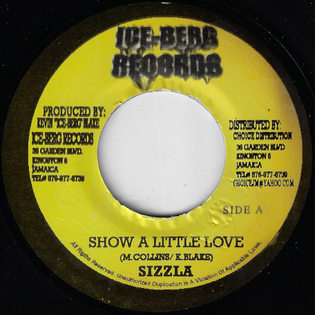 Show A Little Love / Ver