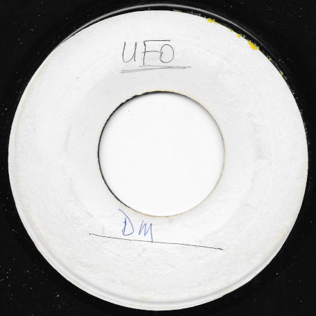 UFO / Ver