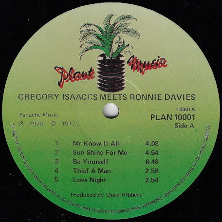 Gregory Isaacs Meets Ronnie Davis