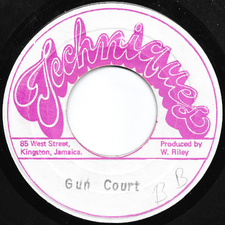 Gun Court / Ver