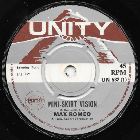 Mini Skirt Vision / Far Far Away