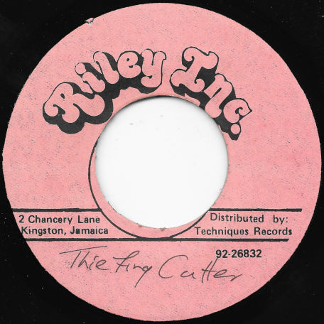 Thiefing Cutter / Ver – Lion Vibes