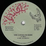 She Loves To Ride / Ver - Earl Anthony